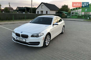 Седан BMW 5 Series 2013 в Вараші