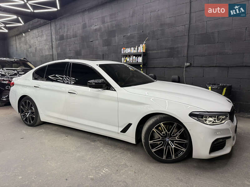 Седан BMW 5 Series 2017 в Києві