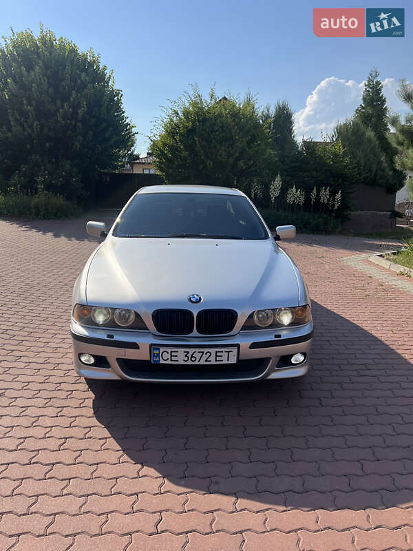 Седан BMW 5 Series 2002 в Чернівцях