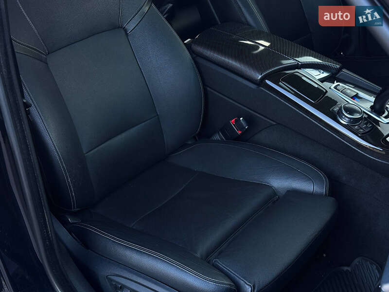 Седан BMW 5 Series 2014 в Запоріжжі