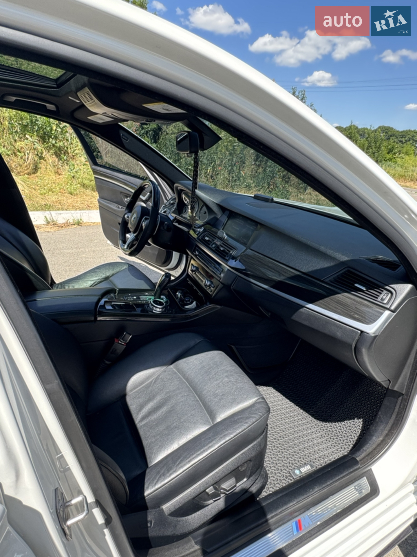 2012 BMW 5er - мініатюра 22