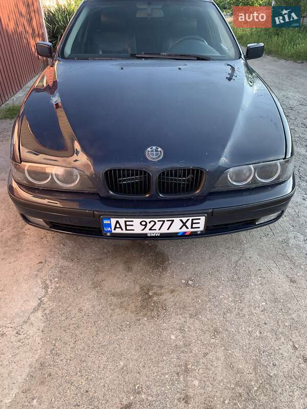 Седан BMW 5 Series 1997 в Дніпрі