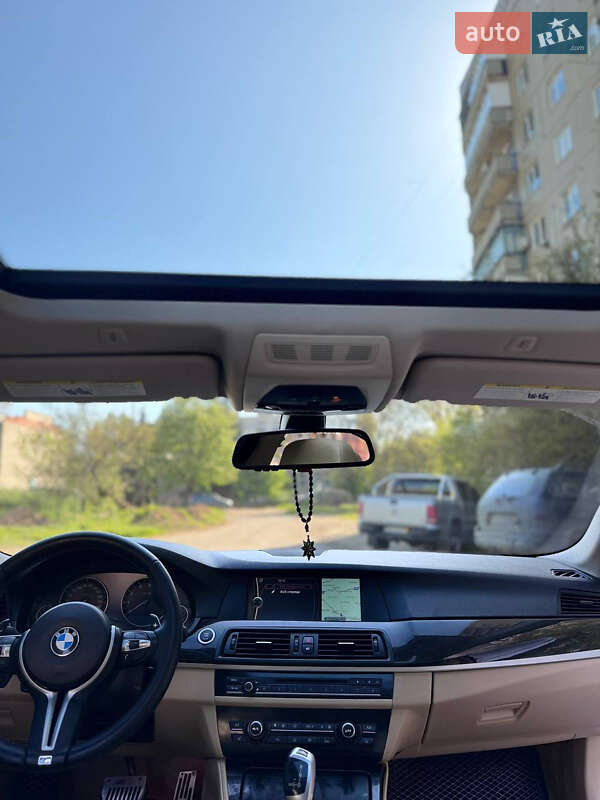 Седан BMW 5 Series 2010 в Запорожье