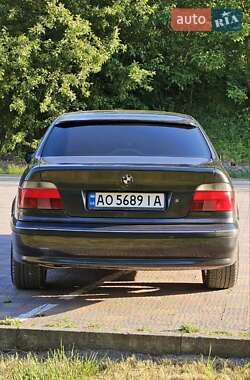 Седан BMW 5 Series 2000 в 