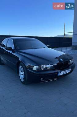 Седан BMW 5 Series 2003 в Рожнятове