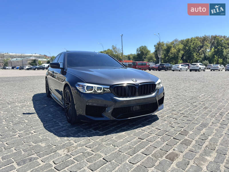 Седан BMW 5 Series 2017 в Києві
