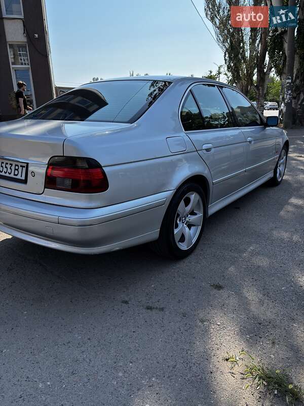 Седан BMW 5 Series 2002 в Николаеве фото 4 Седан BMW 5 Series 2002 в Николаеве