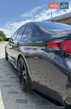 Седан BMW 5 Series 2020 в 