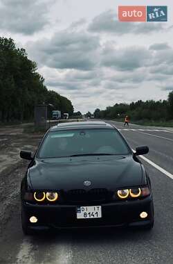 Седан BMW 5 Series 2000 в Львове