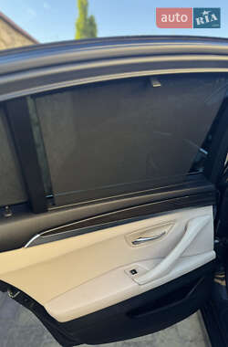 Седан BMW 5 Series 2011 в 