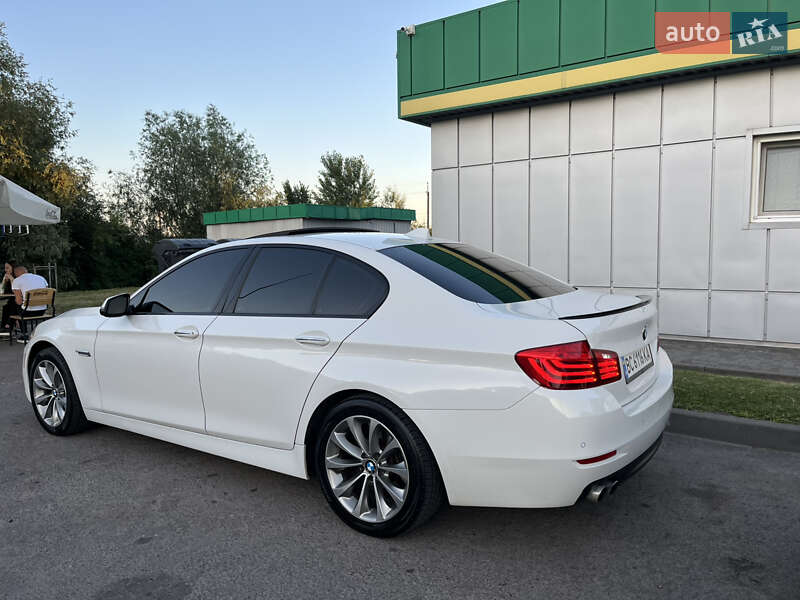 Седан BMW 5 Series 2014 в Львове