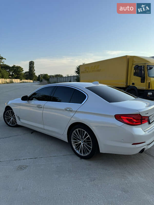Седан BMW 5 Series 2017 в Одессе