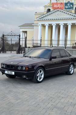 Седан BMW 5 Series 1995 в Болграде