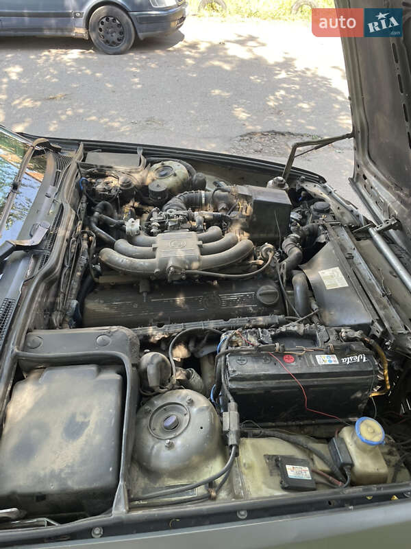 Седан BMW 5 Series 1989 в Конотопе