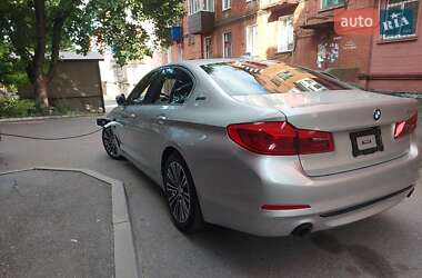 Седан BMW 5 Series 2018 в Вінниці