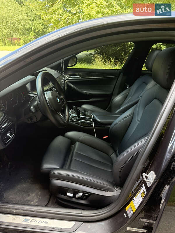 Седан BMW 5 Series 2018 в Чернигове