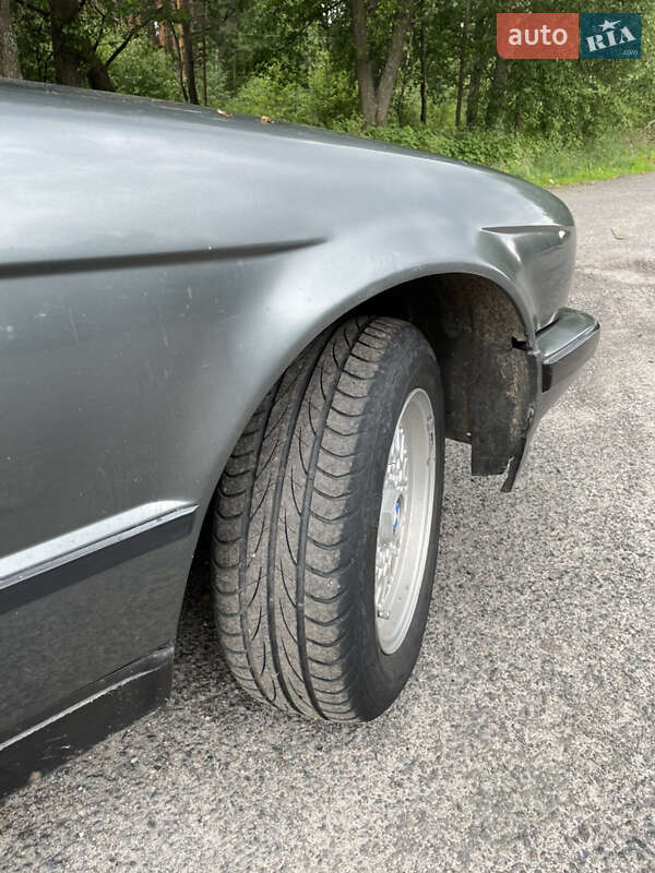 Седан BMW 5 Series 1990 в Ковелі