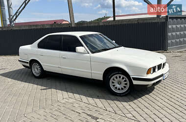 Седан BMW 5 Series 1990 в 