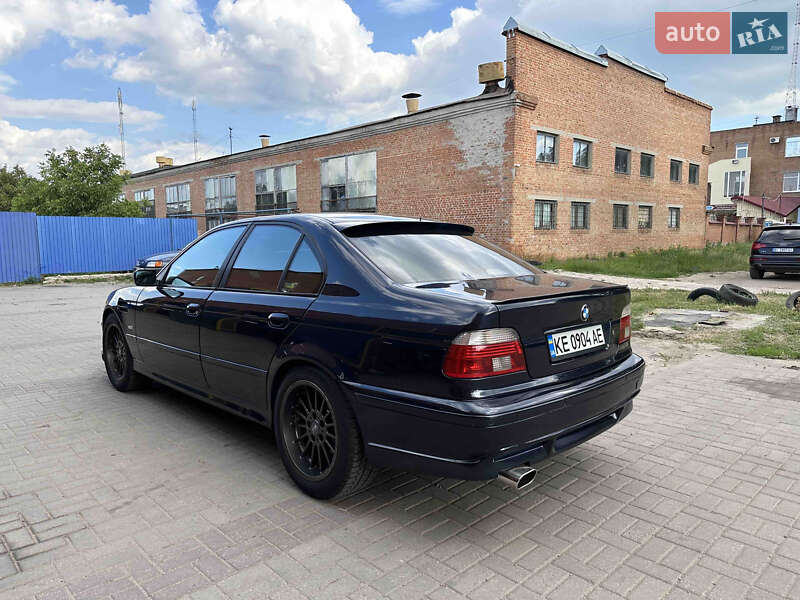 Седан BMW 5 Series 1998 в Харькове
