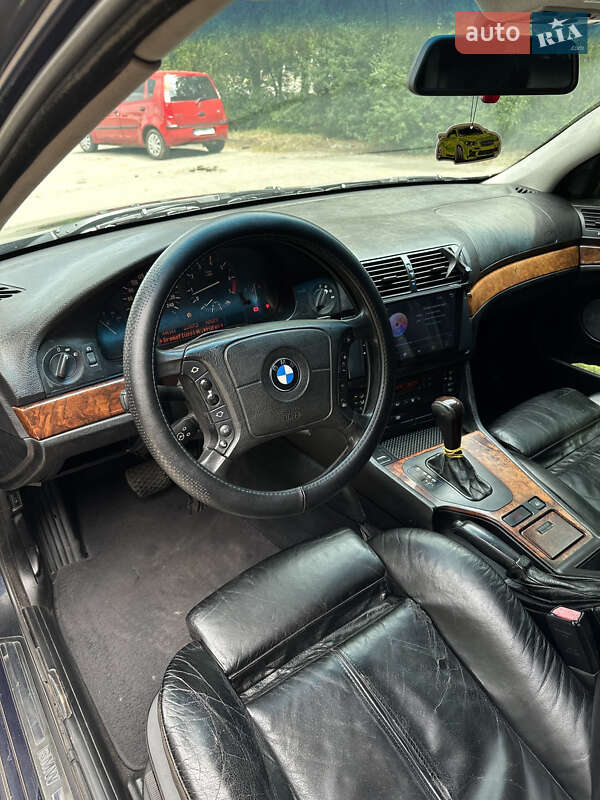 Седан BMW 5 Series 1998 в Харькове