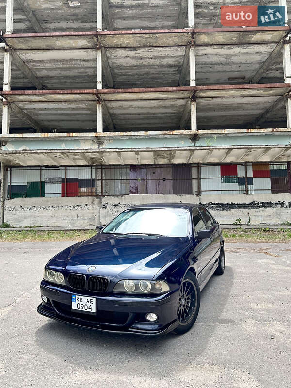Седан BMW 5 Series 1998 в Харькове