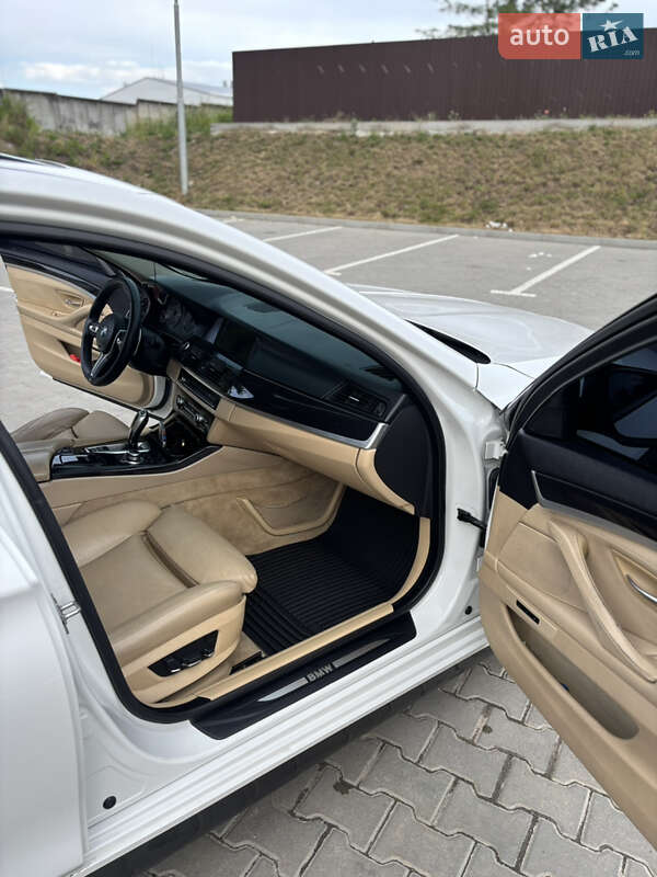 Седан BMW 5 Series 2011 в Тернополі