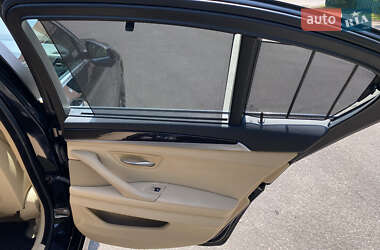 Седан BMW 5 Series 2013 в 