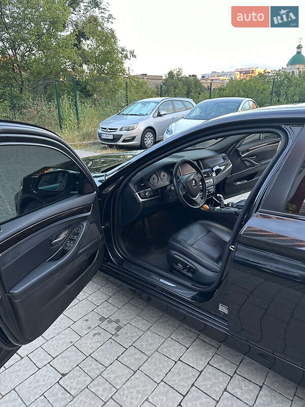 Седан BMW 5 Series 2014 в Львове