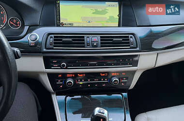 Седан BMW 5 Series 2013 в 