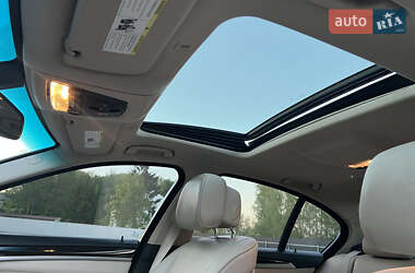 Седан BMW 5 Series 2013 в 