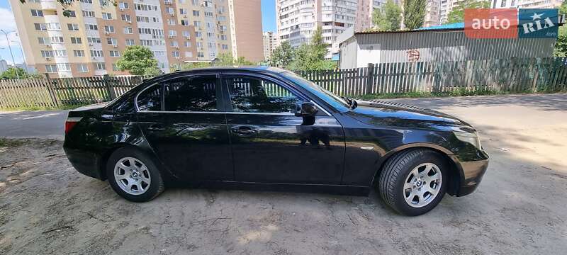 Седан BMW 5 Series 2004 в Киеве фото 12 Седан BMW 5 Series 2004 в Киеве