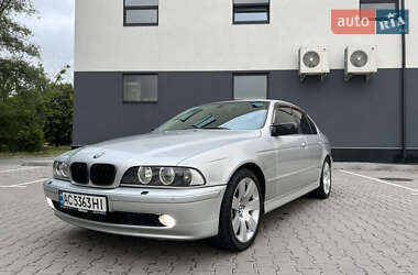 Седан BMW 5 Series 2000 в Хмельницком