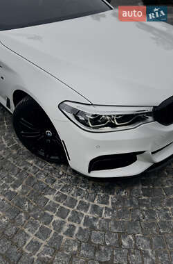 Седан BMW 5 Series 2018 в 