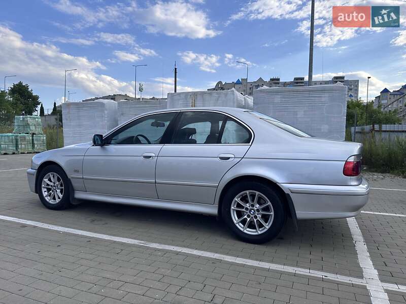 Седан BMW 5 Series 2003 в Боярці
