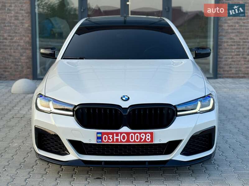 Седан BMW 5 Series 2017 в Тернополе