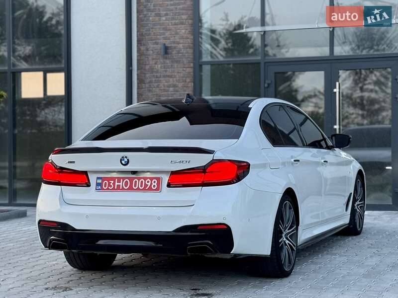 Седан BMW 5 Series 2017 в Тернополе