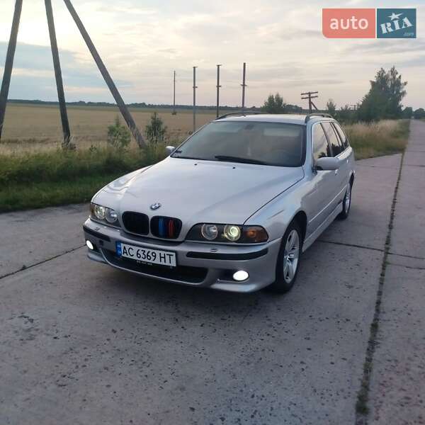 BMW 5 Series 2001