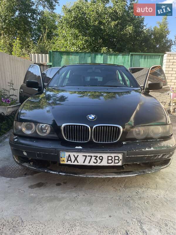 Седан BMW 5 Series 1999 в Харькове
