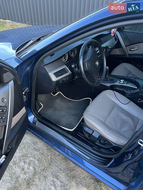 Універсал BMW 5 Series 2004 в Рівному