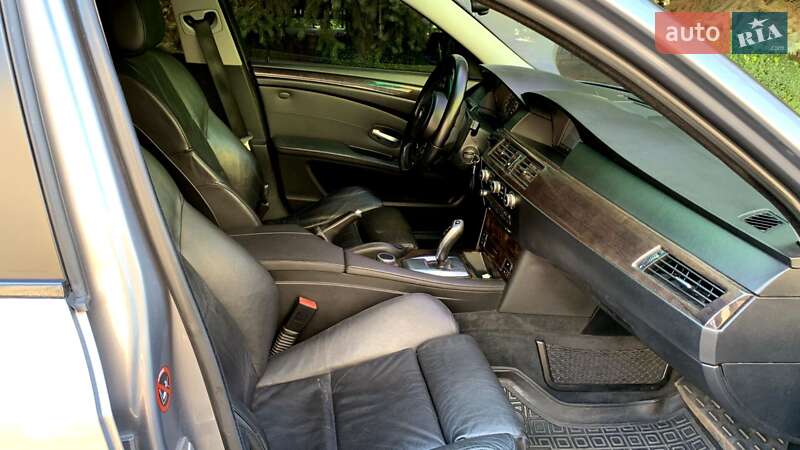 Седан BMW 5 Series 2007 в Кривому Розі