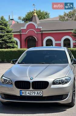Седан BMW 5 Series 2013 в Каменском