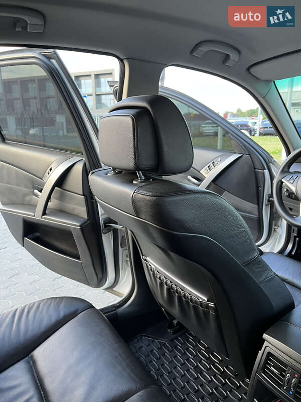 Седан BMW 5 Series 2005 в Львові