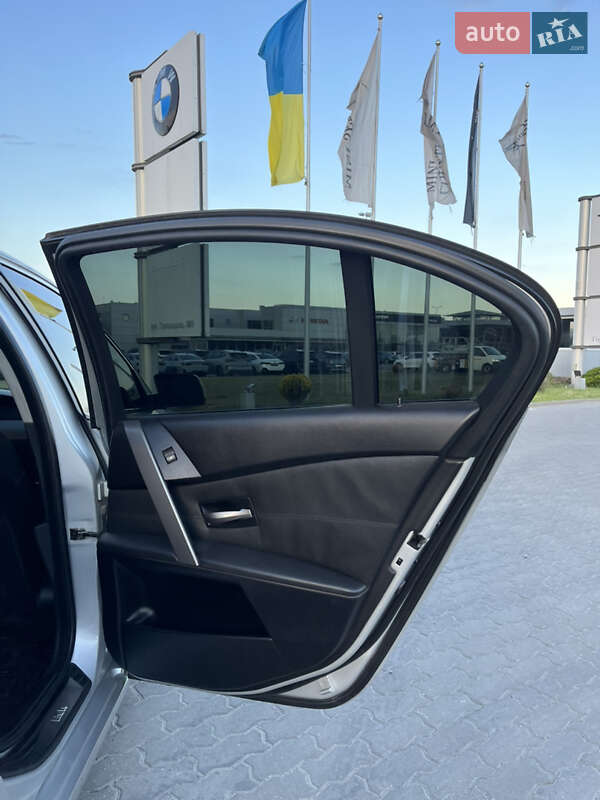 Седан BMW 5 Series 2005 в Львові