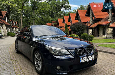 Седан BMW 5 Series 2003 в Львові