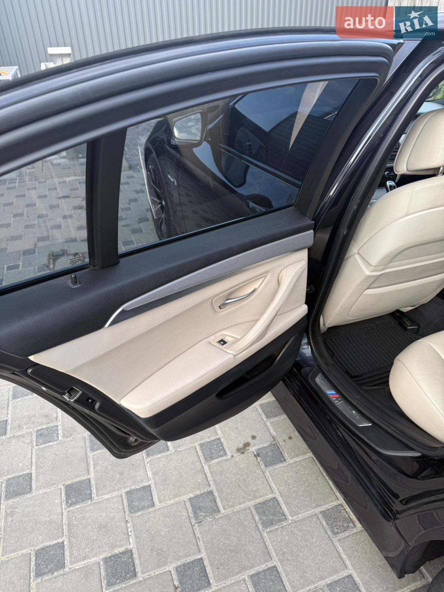 2011 BMW 5er - мініатюра 21