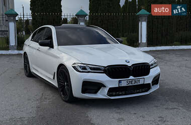 Седан BMW 5 Series 2017 в Львові