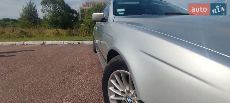 Седан BMW 5 Series 1997 в Дрогобыче