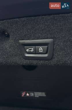 Седан BMW 5 Series 2011 в 
