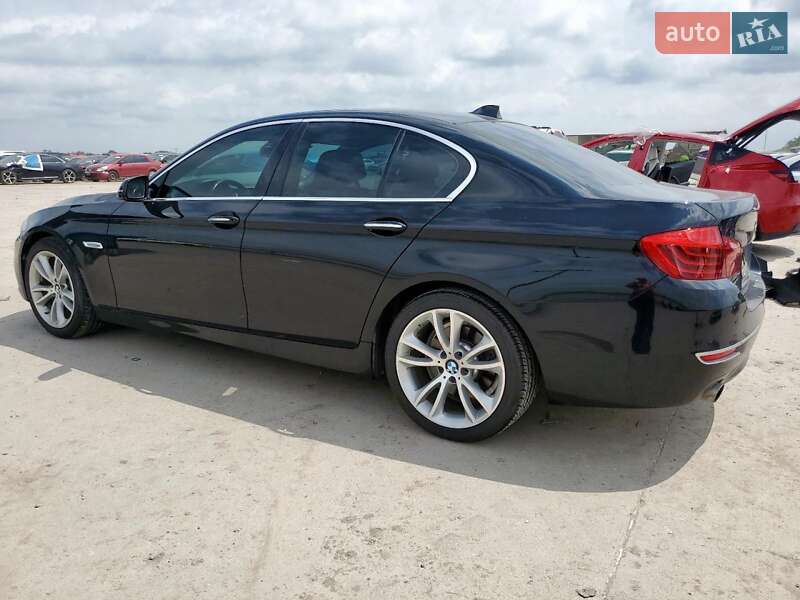 Седан BMW 5 Series 2015 в Кропивницком
