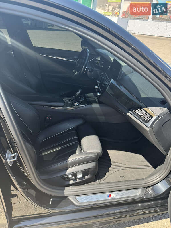 Седан BMW 5 Series 2017 в Миколаєві